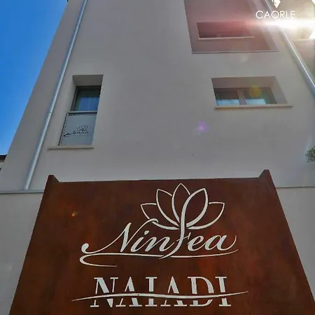 Ninfea Wellness & Ξενοδοχείο με διαμερίσματα Καόρλε