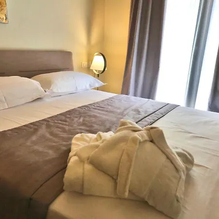 Ninfea Wellness & Ξενοδοχείο με διαμερίσματα 4*