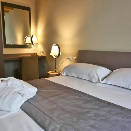 Ninfea Wellness & 4*
