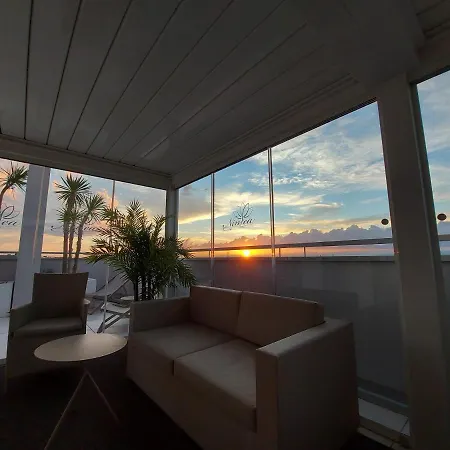 Ninfea Wellness & アパートホテル カオルレ