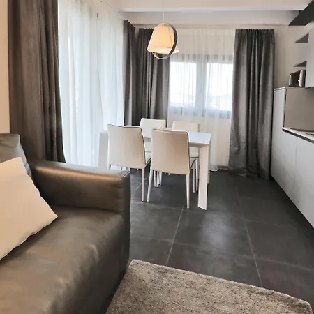 Ninfea Wellness & アパートホテル