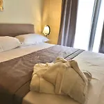 Ninfea Wellness & Aparthotel 4*