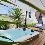 Lejlighedshotel Ninfea Wellness & Caorle