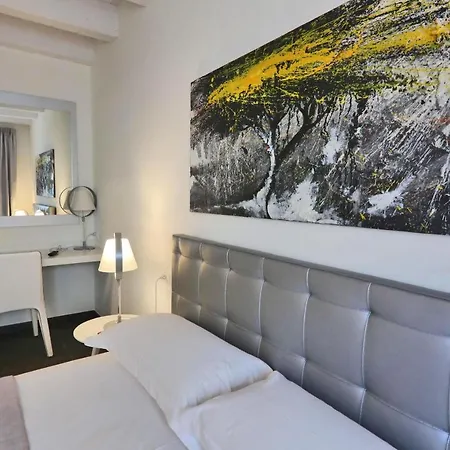 Lägenhetshotell Ninfea Wellness &